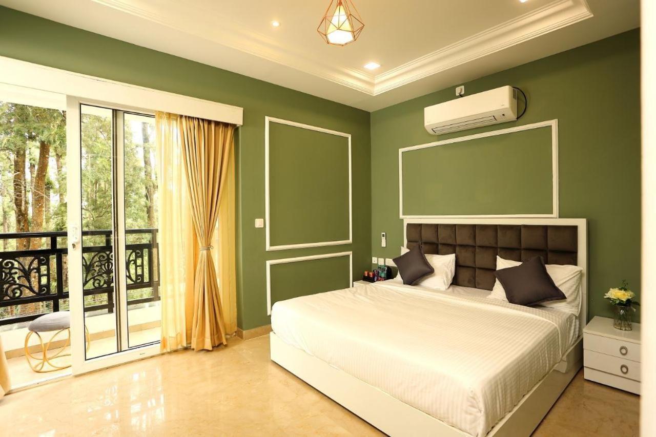 Hotel White Mint