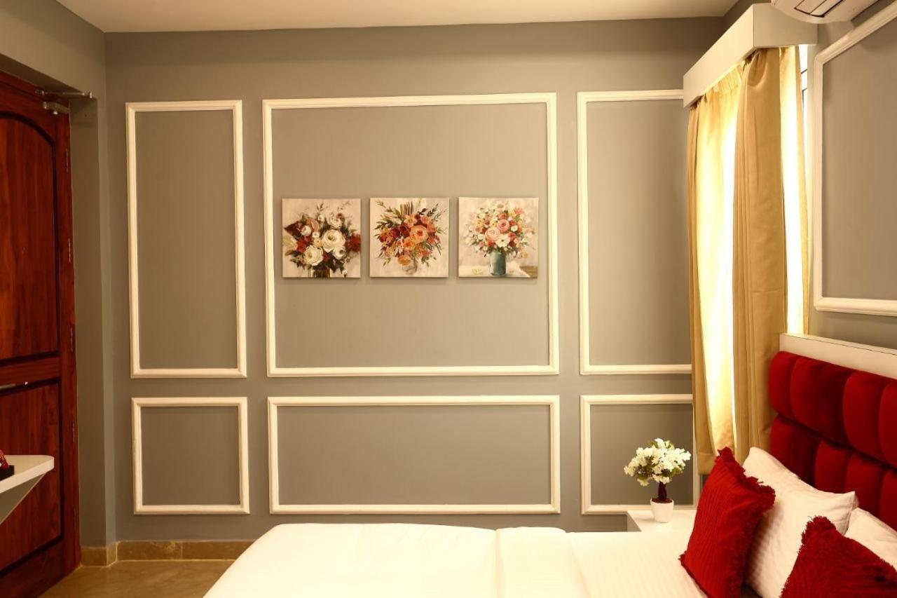 White Mint Hotel